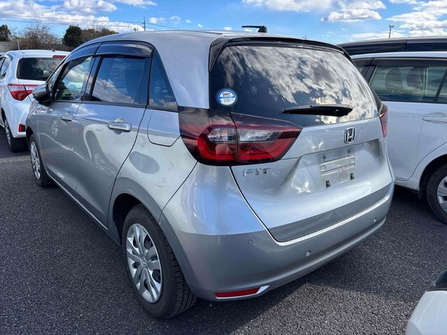 Image for 2021 Honda Fit 1.5 HYBRID-E HEV - STABILITY CONTROL - PARKING SENSOR