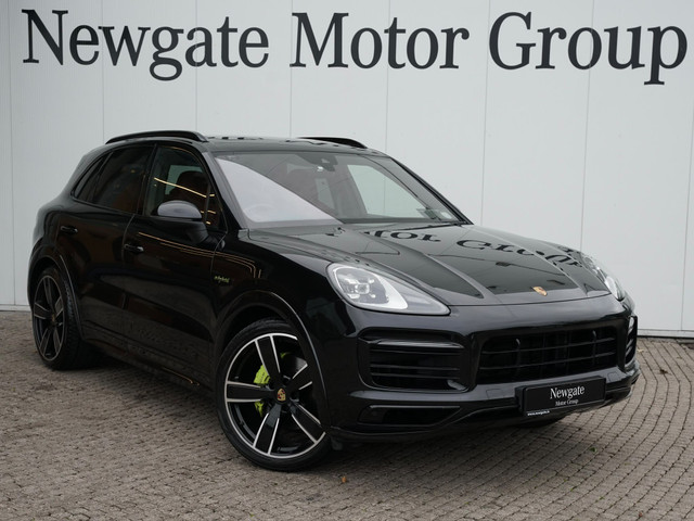 Image for 2023 Porsche Cayenne E-hybrid 4DR Auto