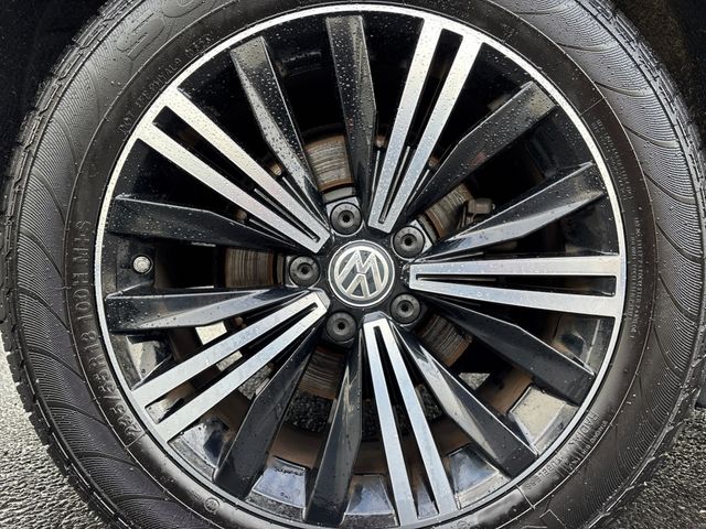 Image for 2019 Volkswagen Tiguan HIGHLINE 2.0 TDI MANUAL 6SPEED FWD 150HP 5DR