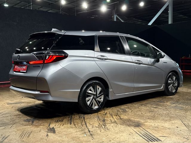 Image for 2021 Honda Shuttle HYBRID 1.5L AUTOMATIC - HALF BLACK LEATHER SEATS - REVERSE CAMERA - CRUISE CONTROL - HEATED SEATS - A/C HEATING CONTROLS