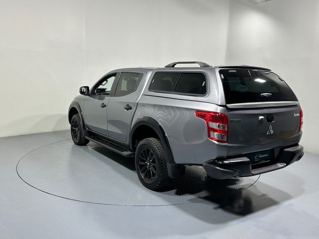 Image for 2019 Mitsubishi L200 2.4 DI-D Auto Black Edition