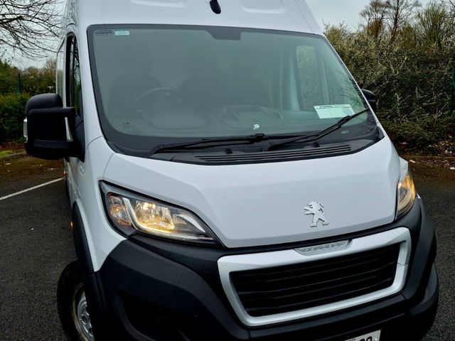 Image for 2024 Peugeot Boxer 