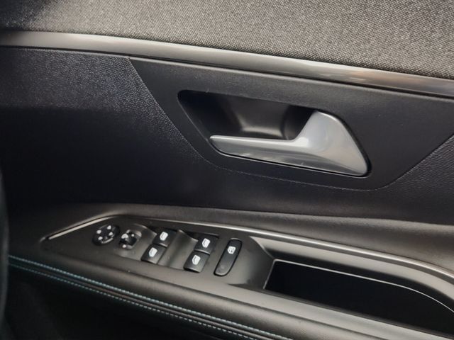 Image for 2021 Peugeot 5008 1.5 BlueHDi 130bhp Allure