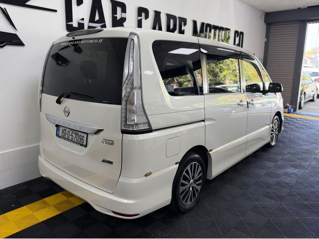 Image for 2015 Nissan Serena 6 Seat Hybrid 5DR Auto