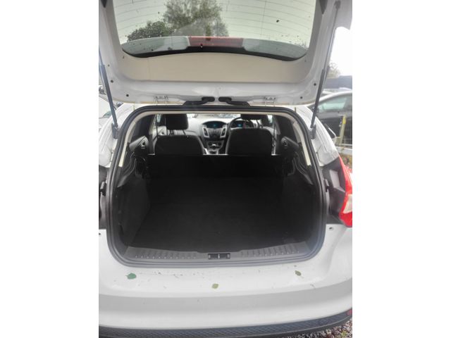 Image for 2014 Ford Focus 1.6tdci 95PS VAN 4DR