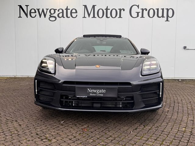 Image for 2025 Porsche Panamera 4 E-Hybrid 4+1