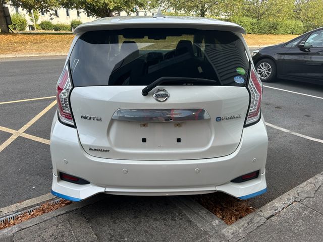 Image for 2017 Nissan Note Hybrid Sport