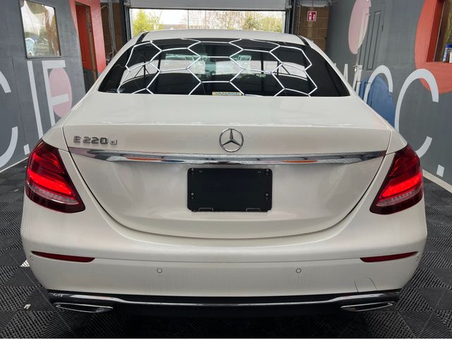 Image for 2019 Mercedes-Benz E Class €27950 2019 MERCEDES-BENZ E220D AVANTGARDE 2.0 AUTOMATIC / CRUISE CONTROL / REVERSE CAMERA / ELECTRIC MEMORY & HEATED SEATS / AMBIENT LIGHTS / PADDLE SHIFTERS AND MORE