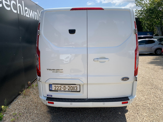 Image for 2022 Ford Transit Custom 2.0 TDCI 130 PS LIMITED LWB // PRICE EXCL. VAT // ONE ONWER // GREAT CONDITION // HEATED SEATS, AIR CON AND CRUISE CONTROL // 