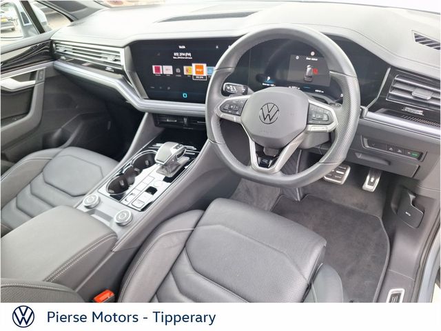 Image for 2025 Volkswagen Touareg TOUAREG COMM R-LINE 3.0 TDI4M 231BHP EX VAT