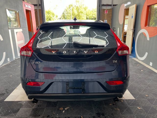 Image for 2015 Volvo V40 2015 VOLVO V40 T4 1.6 AUTOMATIC / CRUISE CONTROL / PARKING CAMERA / ELECTRIC MEMORY SEATS AND MORE