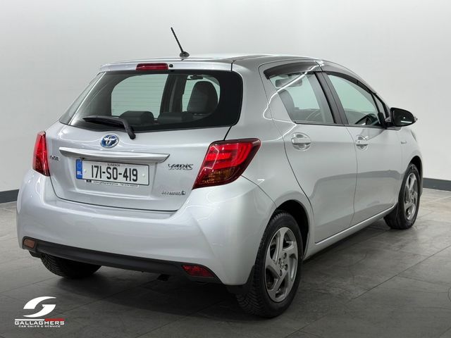 Image for 2017 Toyota Yaris (171) HYBRID LUXURY AUTO