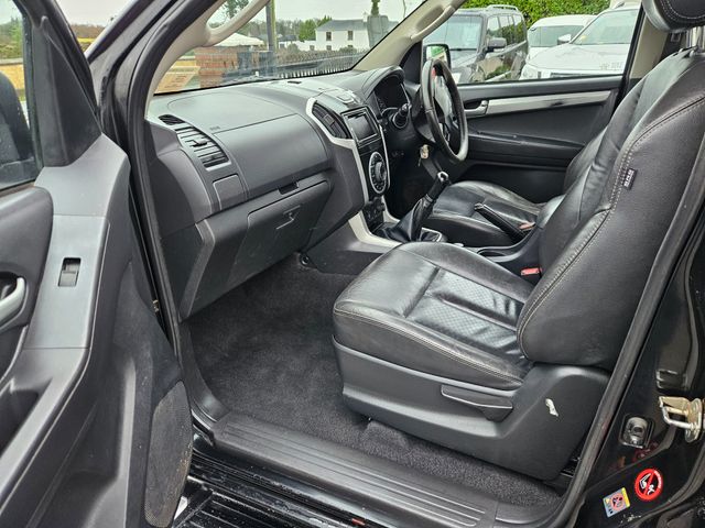 Image for 2015 Isuzu D-MAX 2.5 TD Utah VIS TT D/C 161BHP