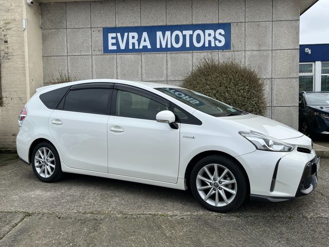 Image for 2018 Toyota Prius Alpha 7 SEATER AUTOMATIC HYBRID 1.8 PETROL //ADAPTIVE CRUISE CONTROL//KEYLESS ENTRY//REVERSE CAMERA//