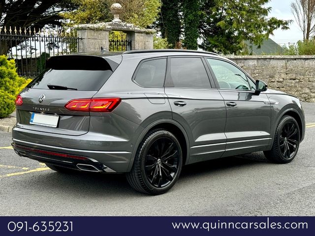 Image for 2023 Volkswagen Touareg 3.0 TDI V6 286 BLACK EDITION