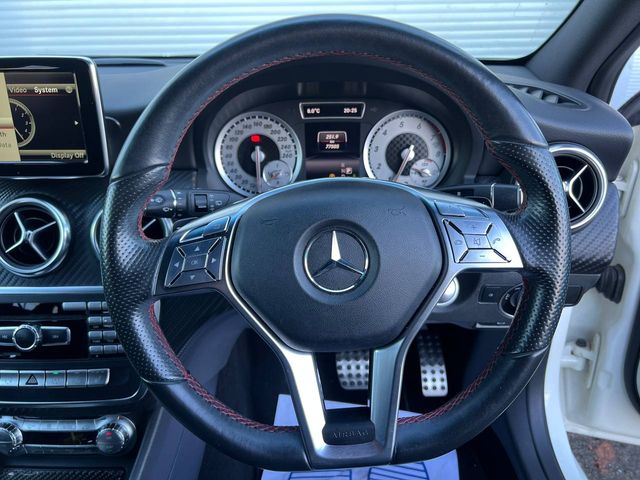 Image for 2015 Mercedes-Benz A Class A180 AMG-LINE 1.6 // SERVICE HISTORY // REVERSE CAMERA // DUAL ZONE CLIMATE CONTROL