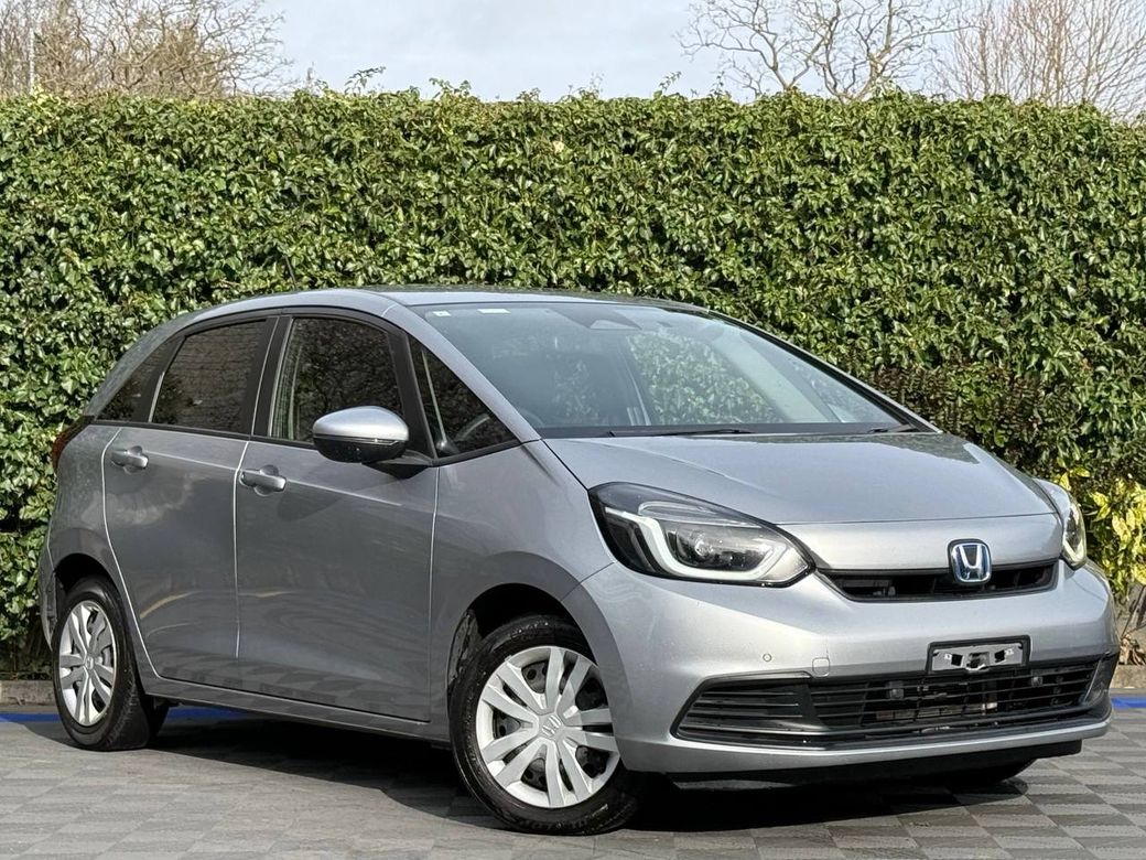 Image for 2023 Honda Fit 1.5 HYBRID // ADAPTIVE CRUISE CONTROL // DIGITAL CLUSTER // REVERSE CAMERA