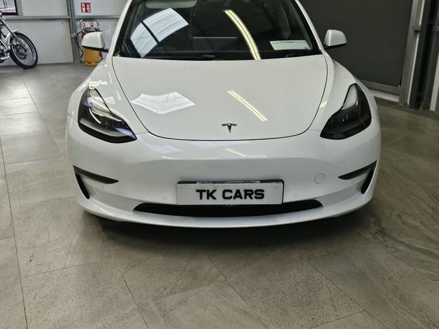 Image for 2022 Tesla Model 3 