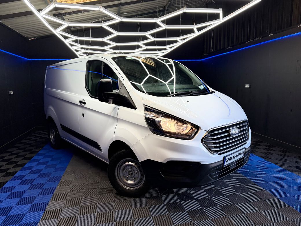 Image for 2023 Ford Transit Custom 