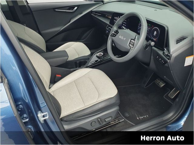 Image for 2022 Kia Niro EV K4 64kw FREE CHARGER