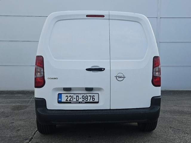 Image for 2022 Opel Combo 1.5L COMBO 100BHP