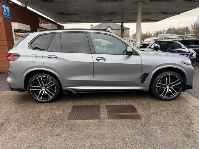 Image for 2025 BMW X5 XDRIVE50E M SPORT