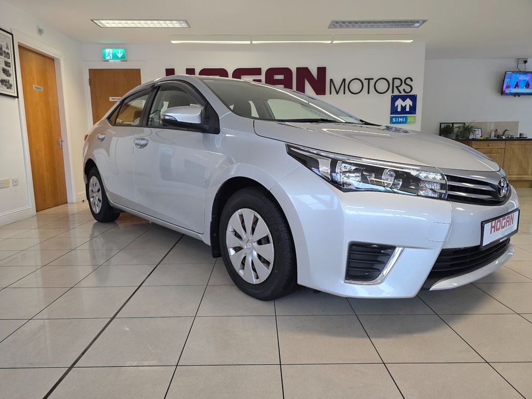 Image for 2016 Toyota Corolla 1.4 D4D Terra 4DR Saloon