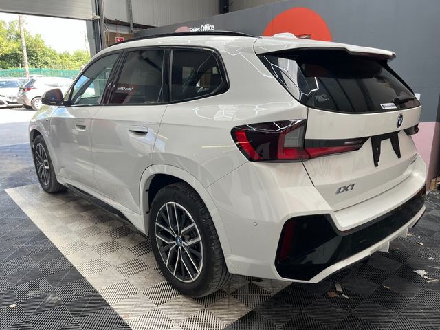 Image for 2024 BMW iX1 2024 BMW IX1 EDRIVE20 AUTOMATIC / CRUISE CONTROL / PARKINNG CAMERA / ELECTRIC MEMORY & HEATED SEATS / AMBIENT LIGHTS / PADDLE SHIFTERS AND MORE
