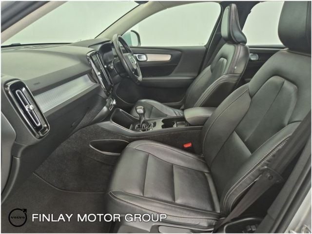 Image for 2019 Volvo XC40 T3 (163hp) Momentum 1 year warranty