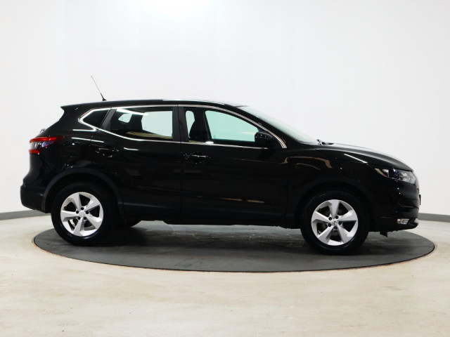 Image for 2017 Nissan Qashqai 1.2 Dig-t Acenta 5DR