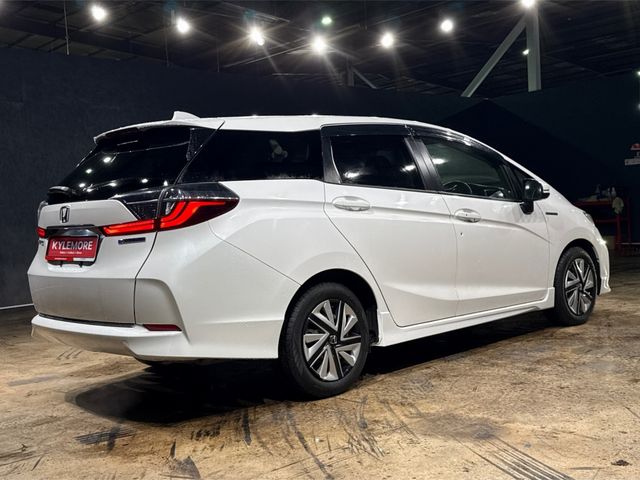 Image for 2019 Honda Shuttle 1.5L HYBRID AUTOMATIC - CRUISE CONTROL - A/C HEATING CONTROLS