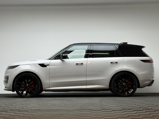 Image for 2026 Land Rover Range Rover Sport 261 (2026) RANGE ROVER SPORT EDITION
