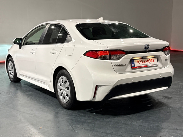 Image for 2024 Toyota Corolla 1.8 HYBRID AUTOMATIC SALOON - TOYOTA SAFETY SENSE - CRUISE CONTROL - REAR CAMERA - MULTI FUNCTION STEERING WHEEL 