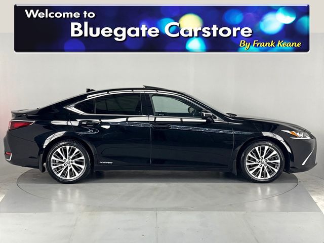 Image for 2021 Lexus ES 300h 2.5 ES 218BHP NEW NCT*BLACK LEATHER INTERIOR*FRONT HEATED SEATS*HEATED STEERING WHEEL*PANORAMIC SUNROOF*REVERSE CAMERA*DUAL CLIMATE CONTROL*DIGITAL MEDIA DISPLAY*SATNAV*18"ALLOYS*KEYLESS START*