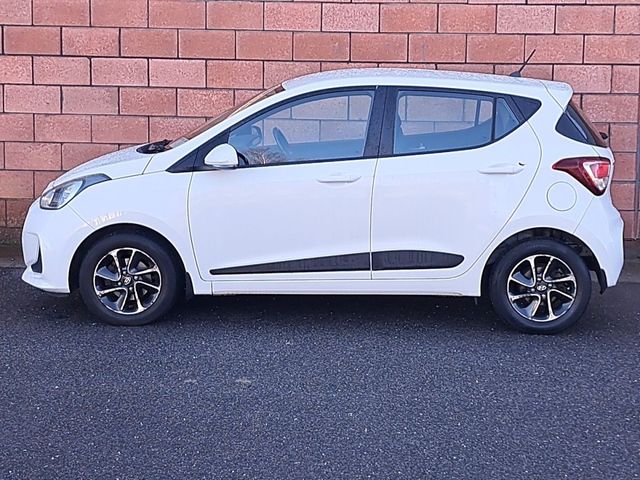 Image for 2018 Hyundai i10 Deluxe Model 1.0 Petrol.