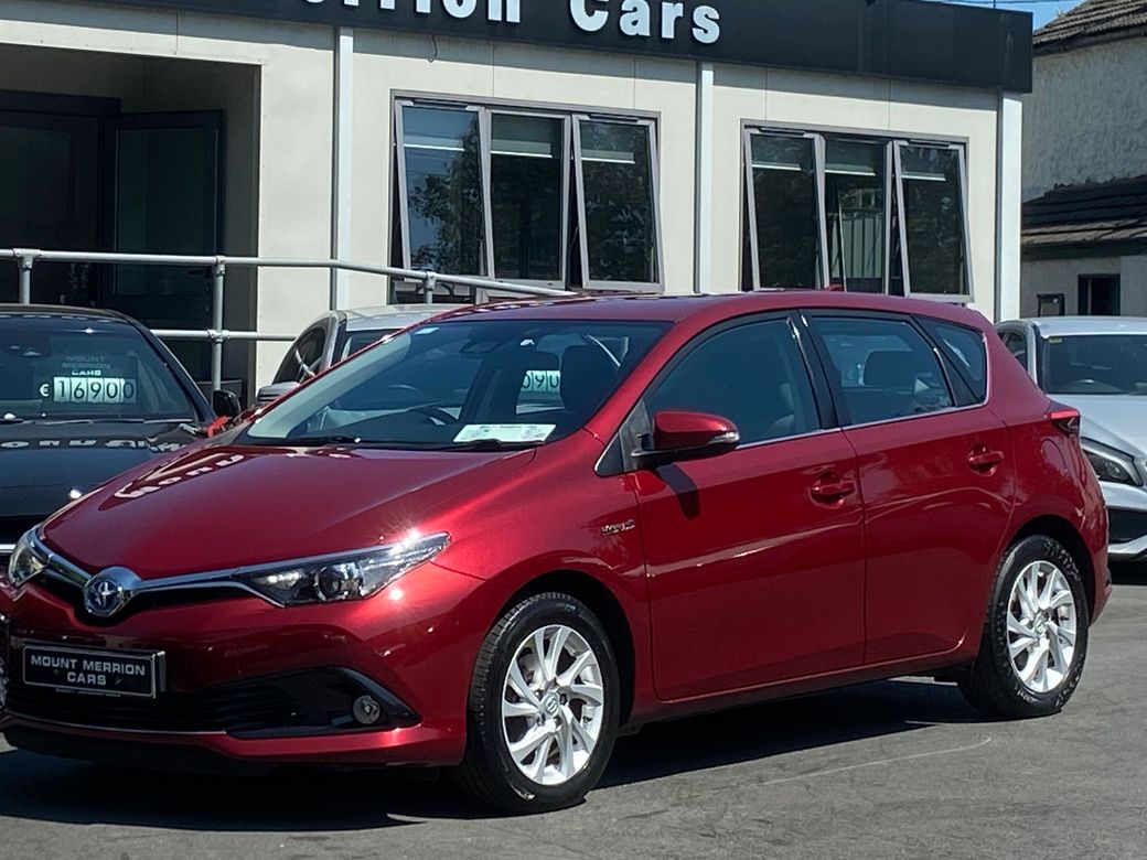 Image for 2017 Toyota Auris Hybrid Luna Auto