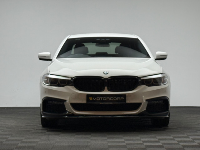 Image for 2020 BMW 5 Series 530E M SPORT