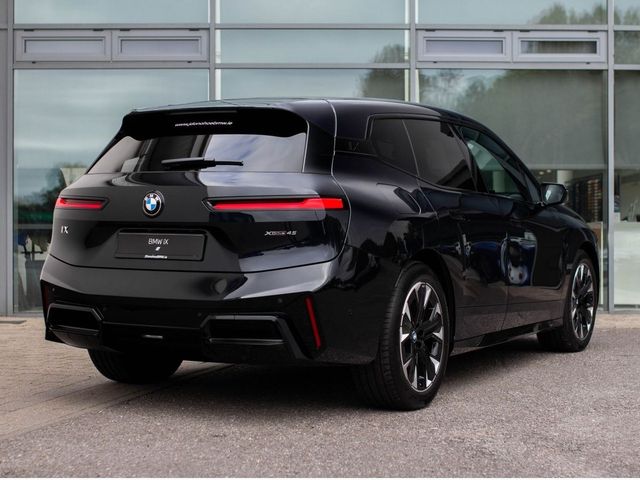 Image for 2026 BMW iX xDrive45 M Sport
