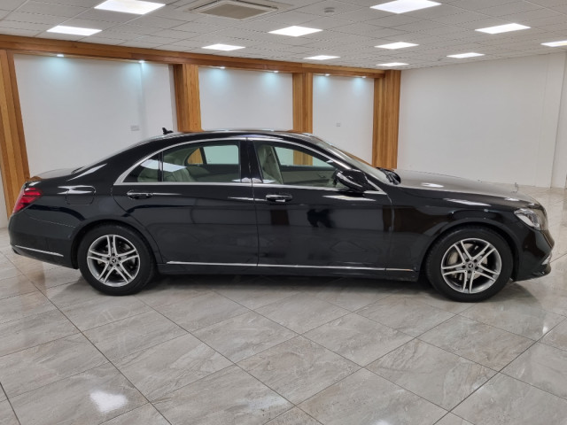 Image for 2019 Mercedes-Benz S Class LWB // BLACK WITH BEIGE