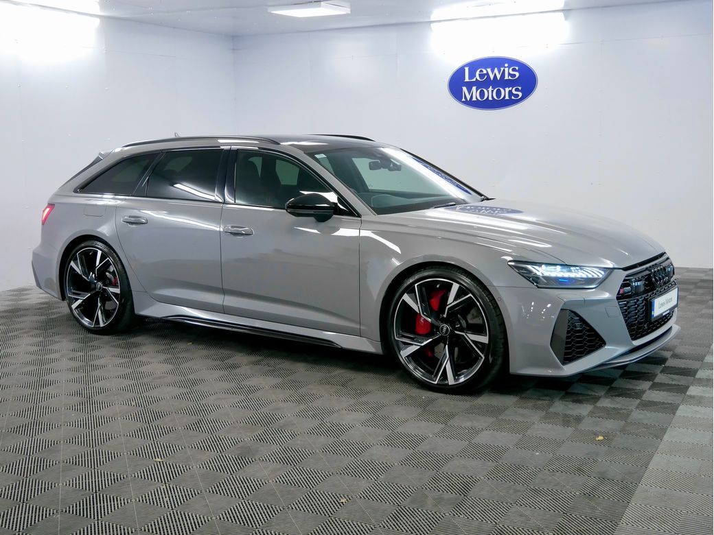 Image for 2021 Audi RS6 Avant RS6 AVANT TFSI QUATTRO CARBON BLACK