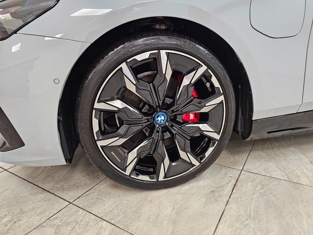 Image for 2024 BMW 5 Series 550E ! OVER 114K NEW 