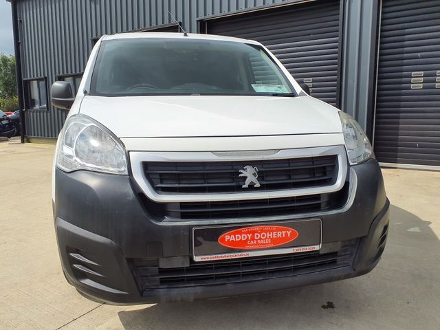 Image for 2017 Peugeot Partner SE L1 Blue HDI 5DR