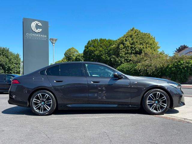 Image for 2024 BMW i5 EDRIVE40 M SPORT