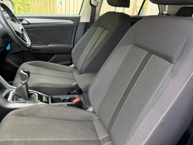 Image for 2022 Volkswagen T-Roc 2.0 TDI 116HP Life M6F 5dr