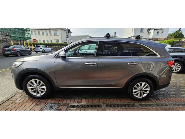 Image for 2017 Kia Sorento PLATINUM 4X2 5DR 7 SEATER