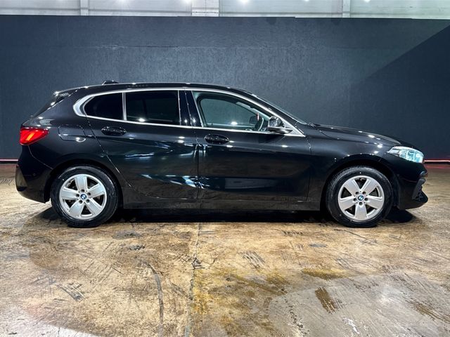 Image for 2022 BMW 1 Series 118I PLAY - FACTORY ALLOY WHEELS - REVERSE CAMERA - DIGITAL DASH