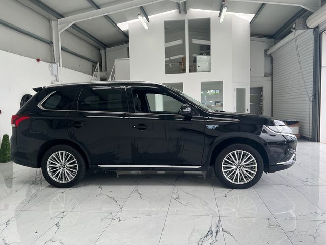 Image for 2021 Mitsubishi Outlander 2.4L Plug-in EV Instyle 5 seat