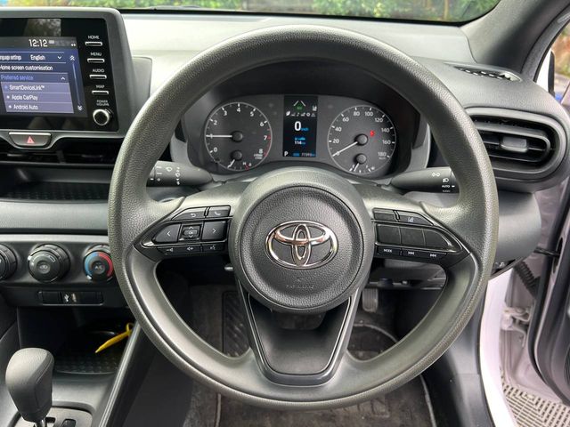 Image for 2021 Toyota Yaris 1.0 AUTO // AIR CONDITIONING // LANE ASSIST // REVERSE CAMERA