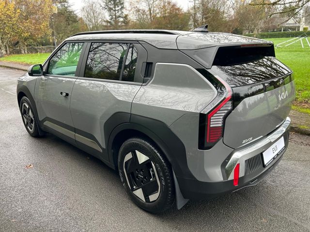 Image for 2025 Kia EV3 Order now 252 *Earth 2 up to 436 km range, **Finance From 0%**Led HeadLights, sat nav radio, 7 YEAR WARRANTY, Reversing Camera, Parking Sensors, wireless charger 
