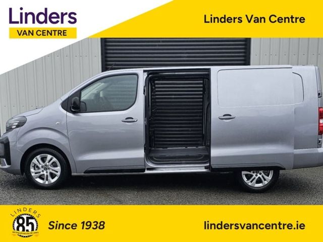 Image for 2027 Opel Vivaro 271 HUGE SPEC LWB AUTOMATIC